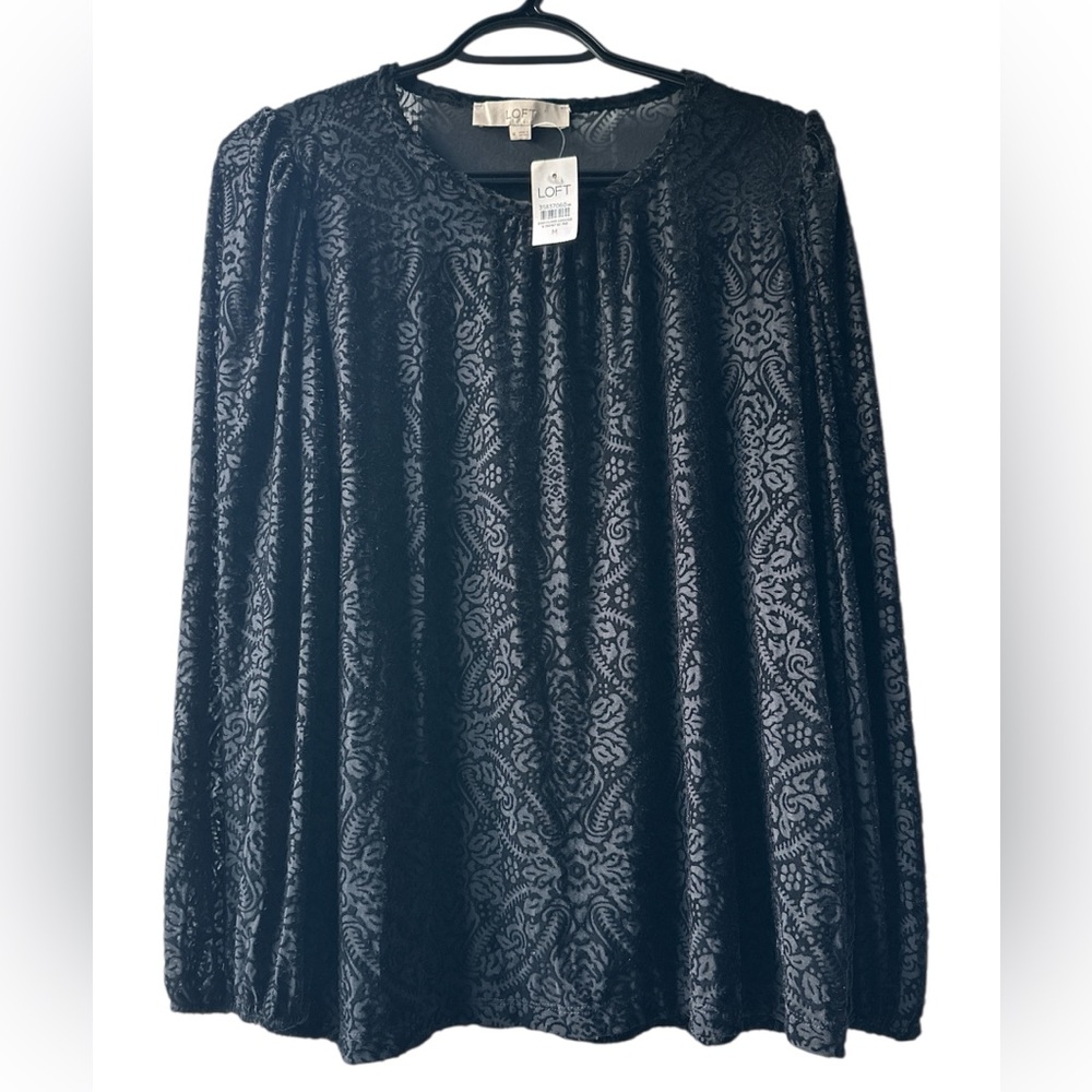 LOFT Black Long Sleeve Knit Paisley 
Top Shirt Blouse Size Medium